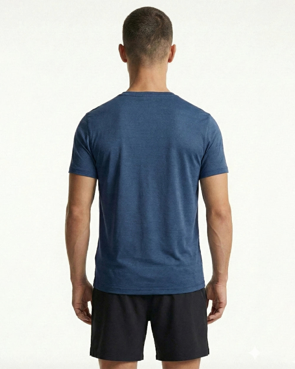 ELEVO APEX — Camiseta Performance