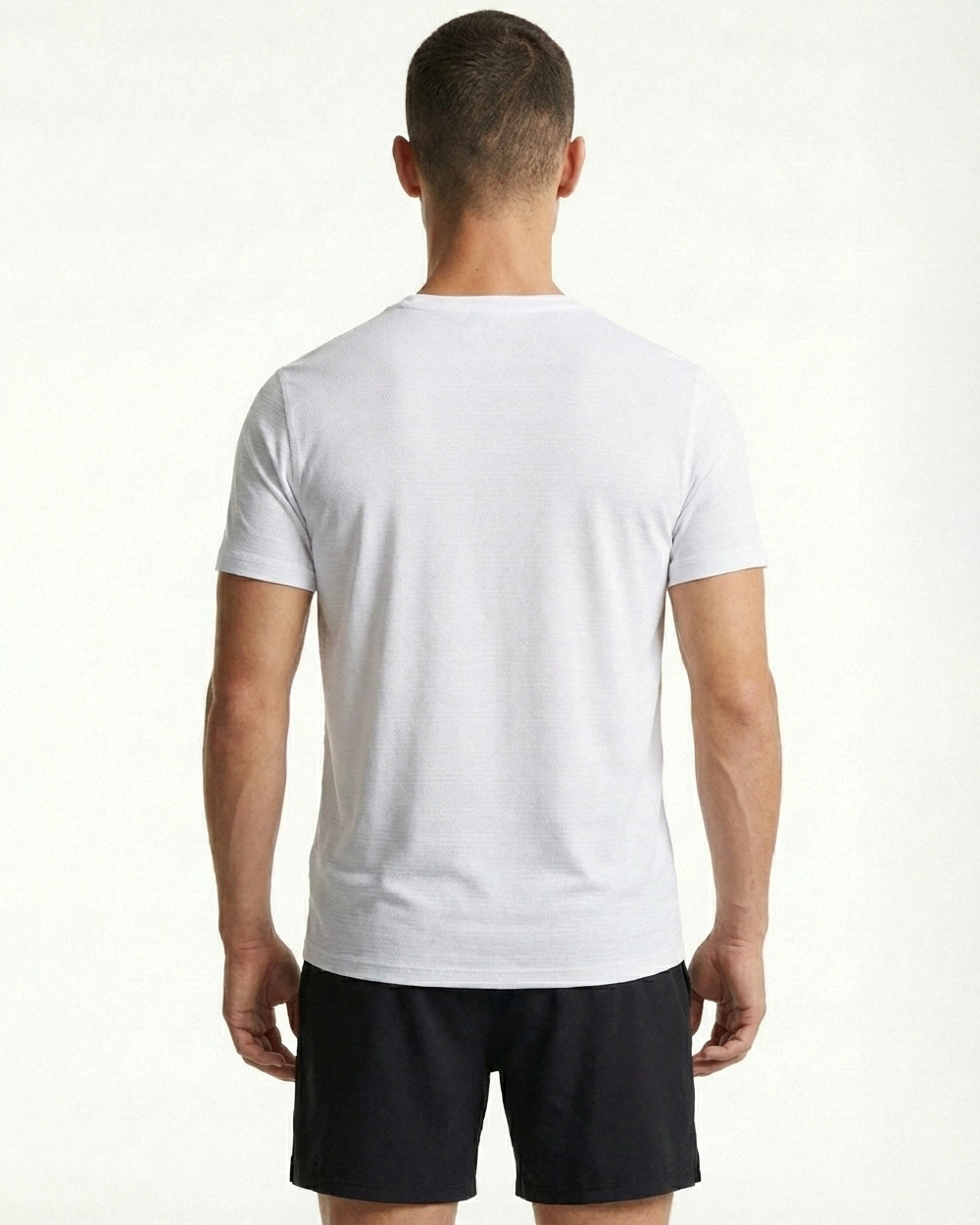 ELEVO APEX — Camiseta Performance